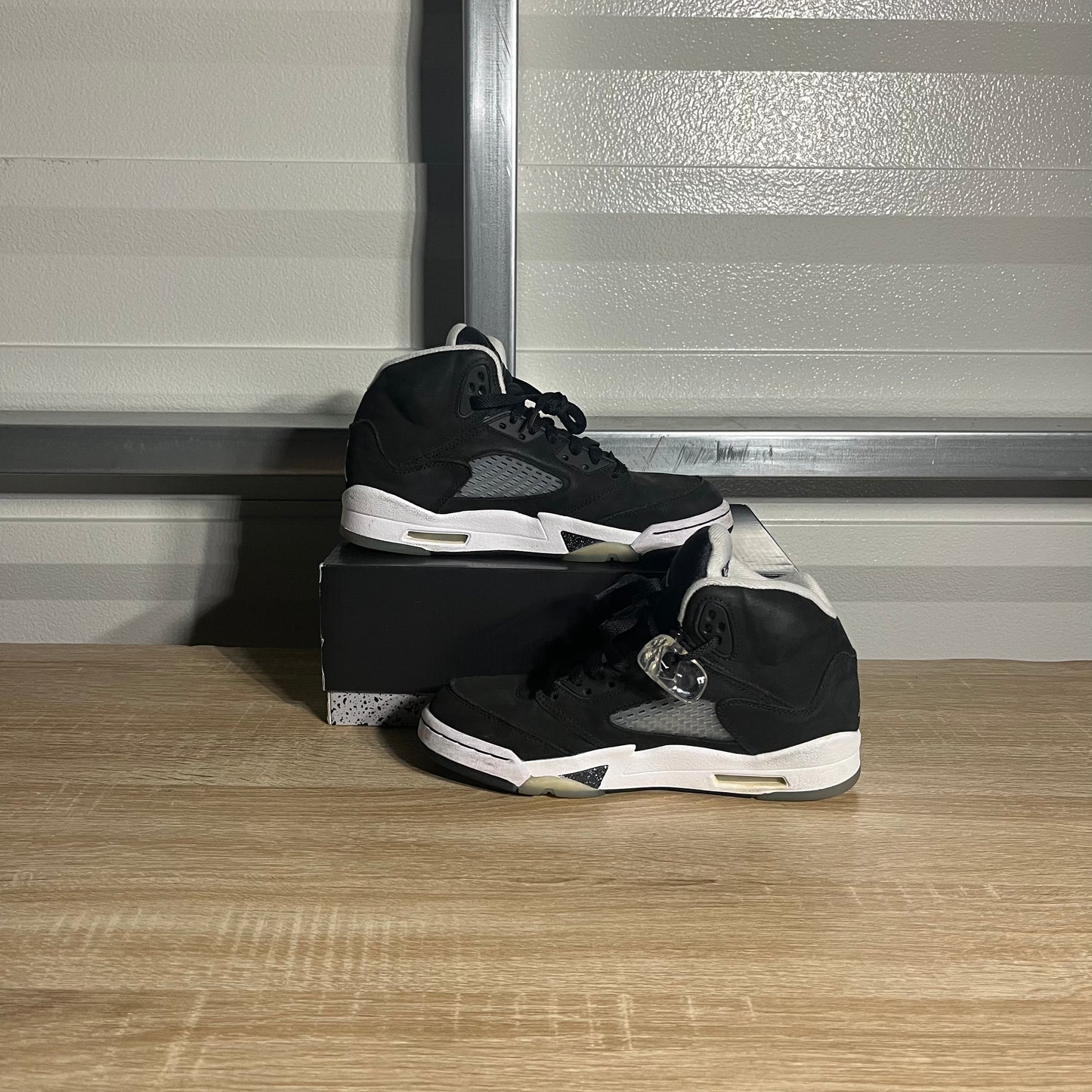 Size 5.5Y - AJ 5 Retro Moonlight Oreo