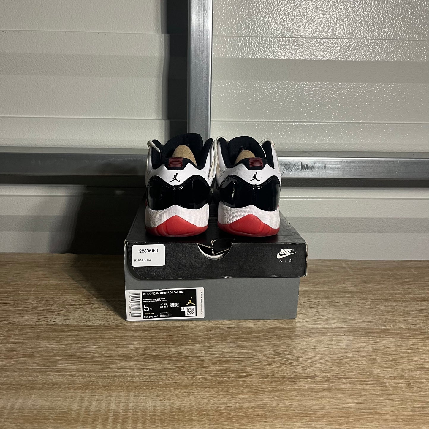 Size 5Y - AJ 11 Retro Low Concord Bred