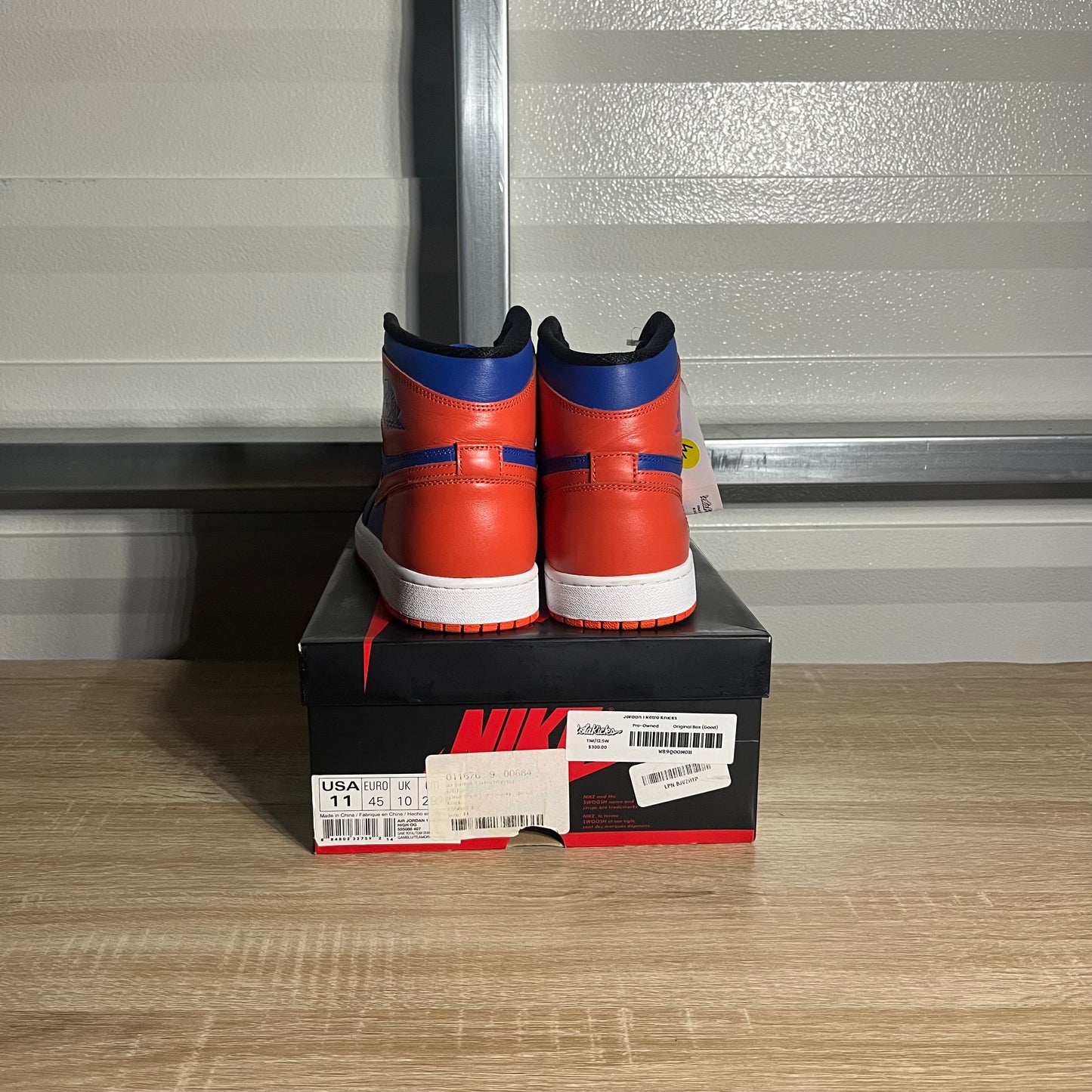 Size 11 - AJ 1 Retro High Knicks