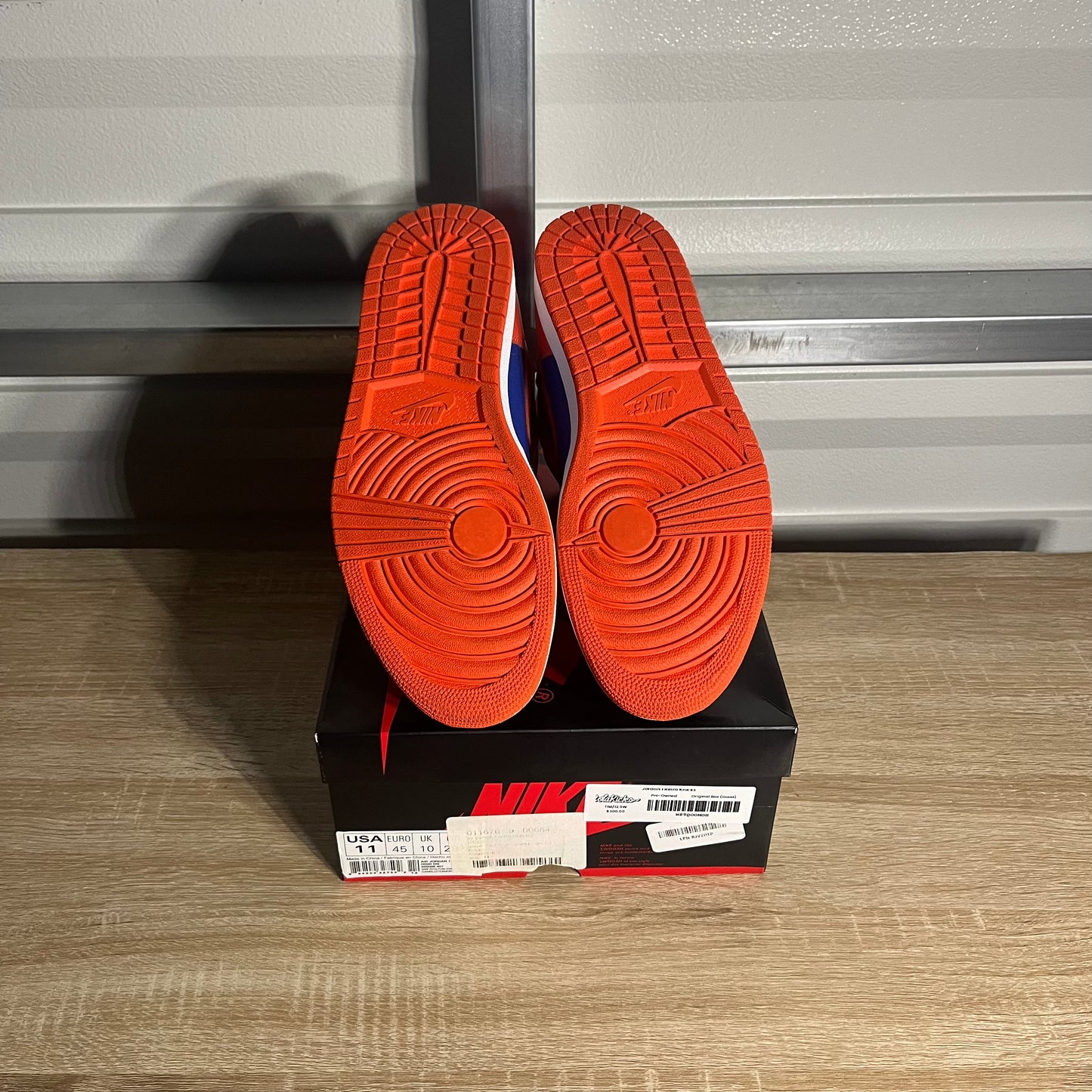 Size 11 - AJ 1 Retro High Knicks
