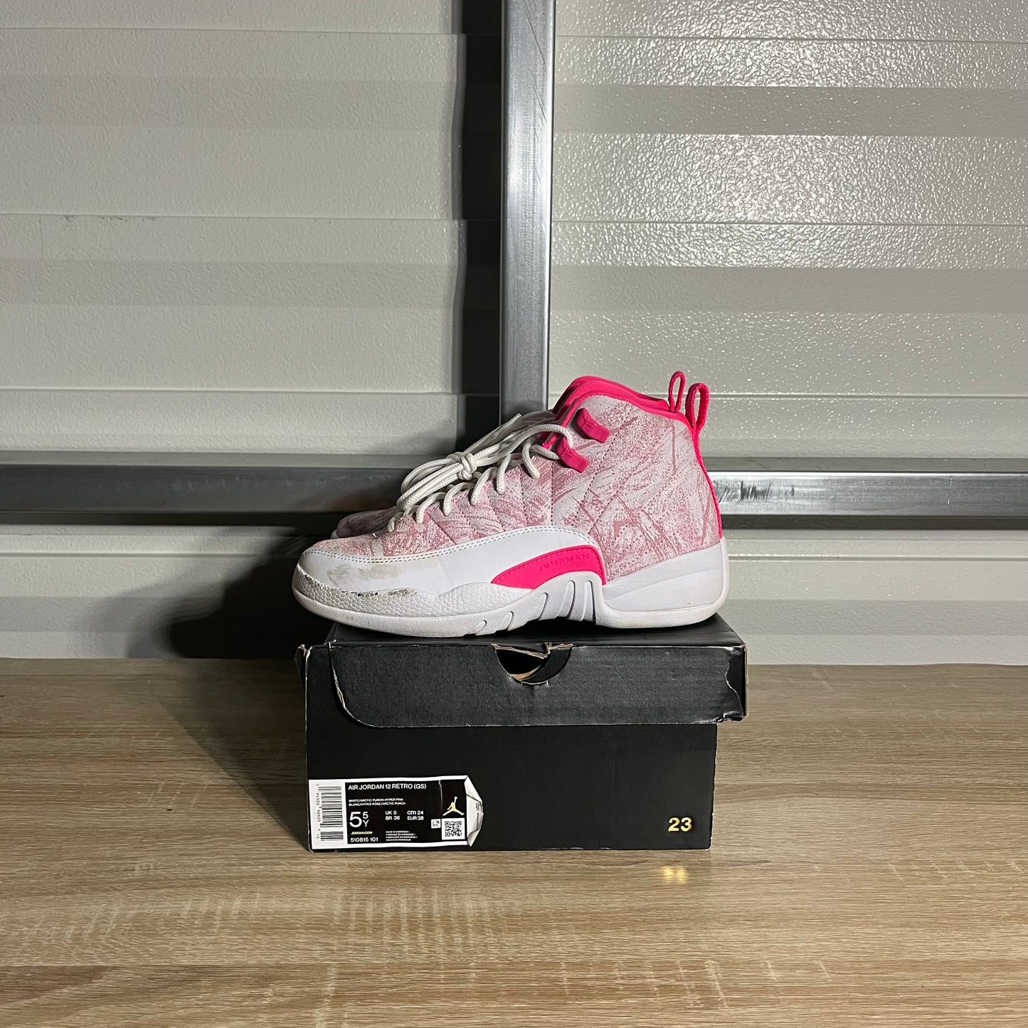 Size 5.5Y - AJ 12 Retro Arctic Punch
