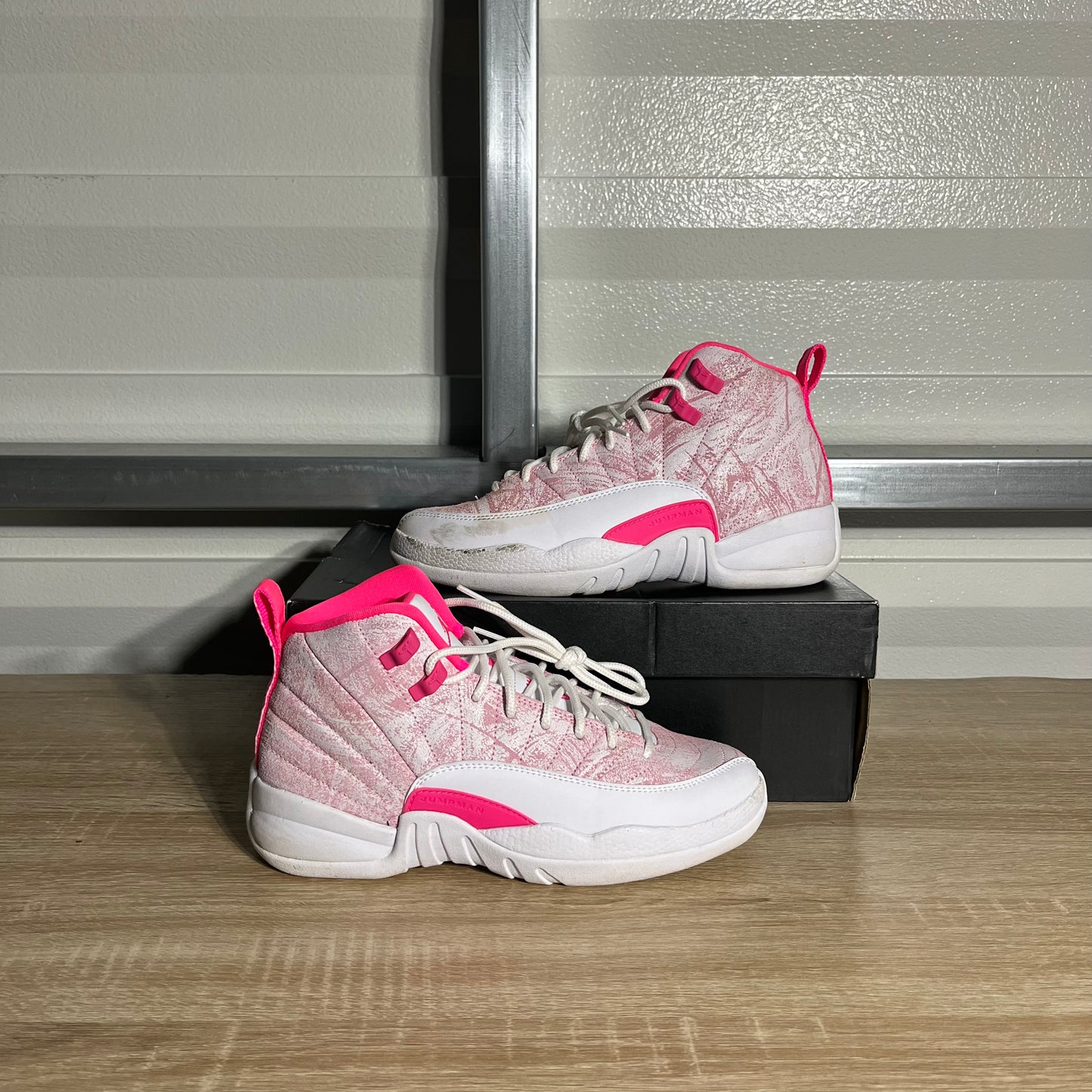 Size 5.5Y - AJ 12 Retro Arctic Punch