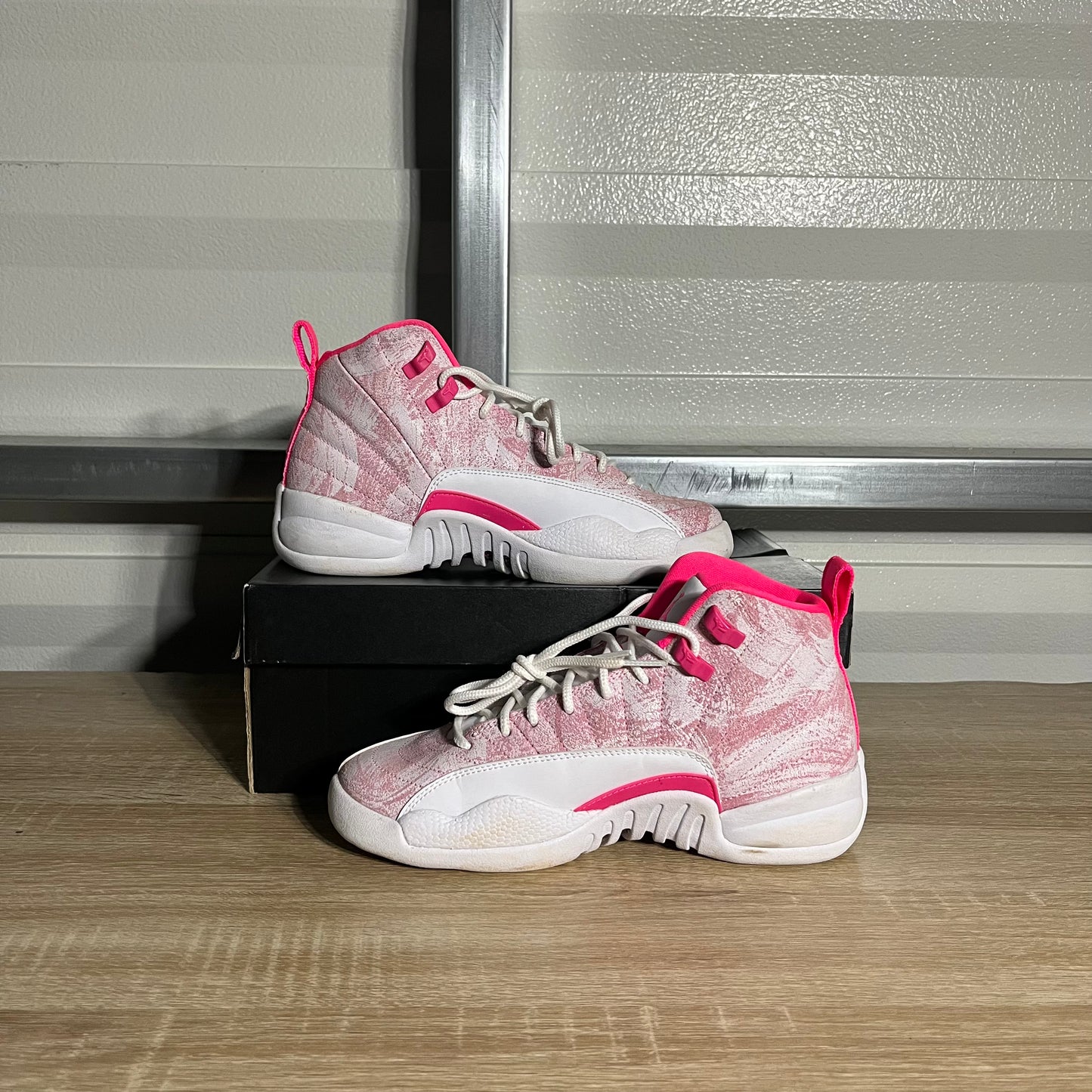 Size 5.5Y - AJ 12 Retro Arctic Punch
