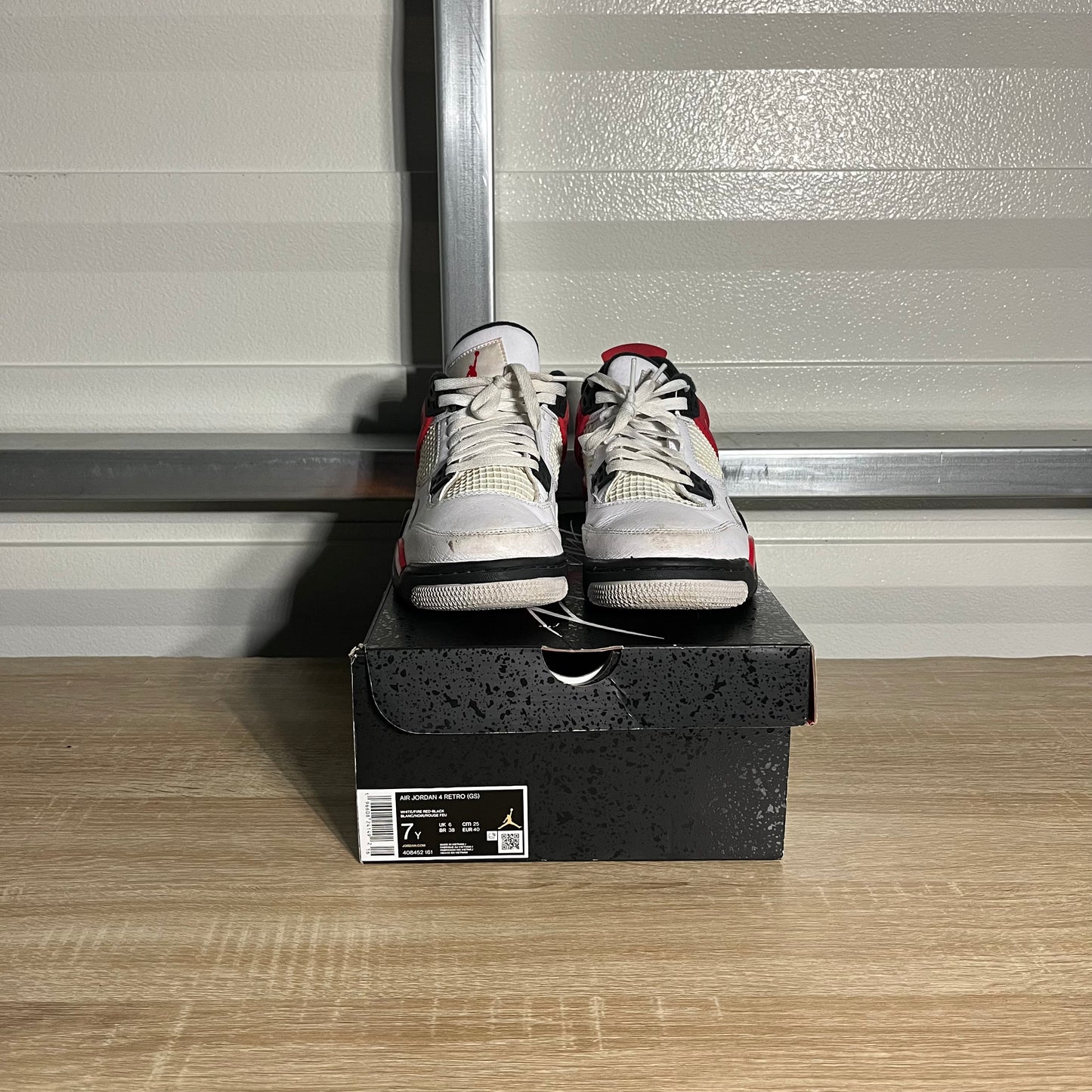 Size 7Y - AJ 4 Retro Red Cement