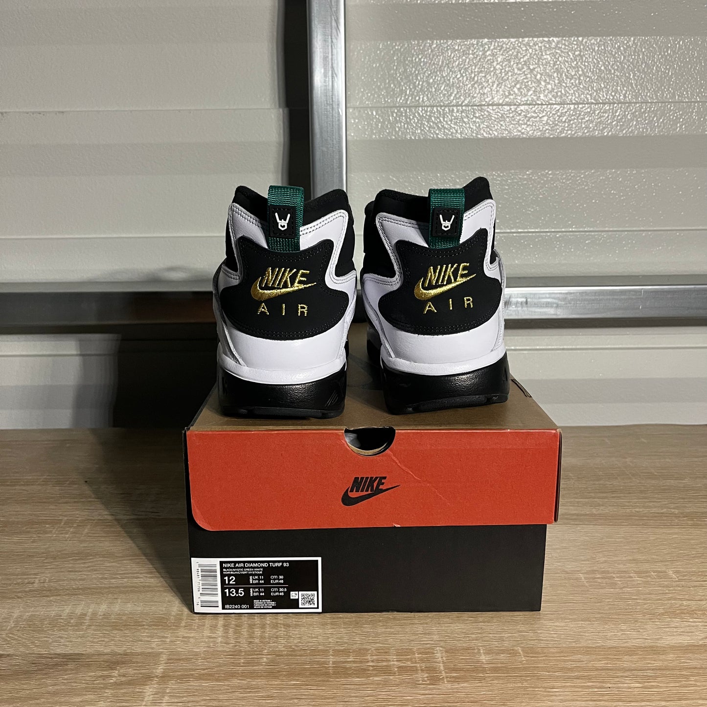 Size 12 - Air Diamond Turf Emerald