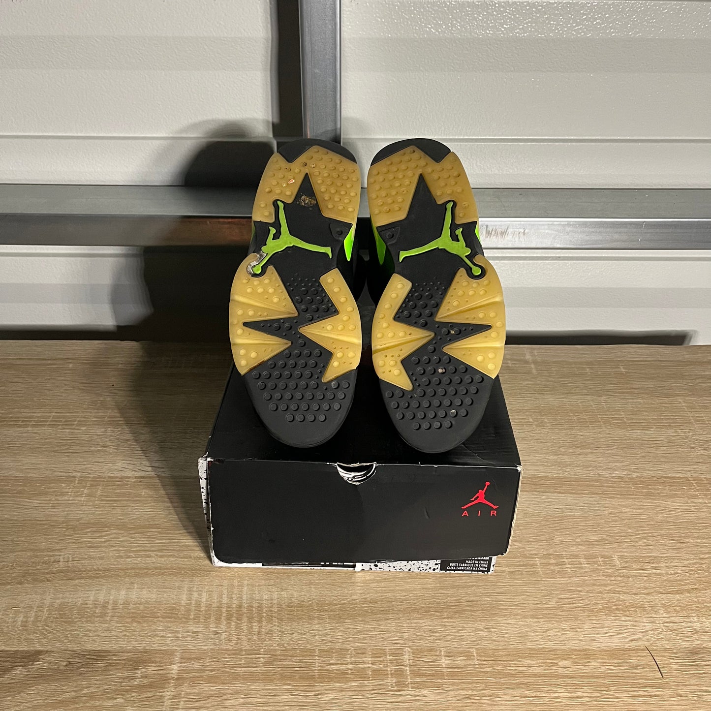 Size 7.5 - AJ 6 Retro Electric Green
