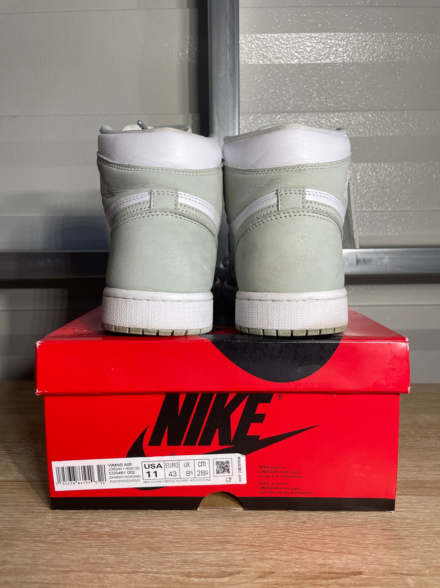 Size 11W - AJ 1 Retro High Seafoam
