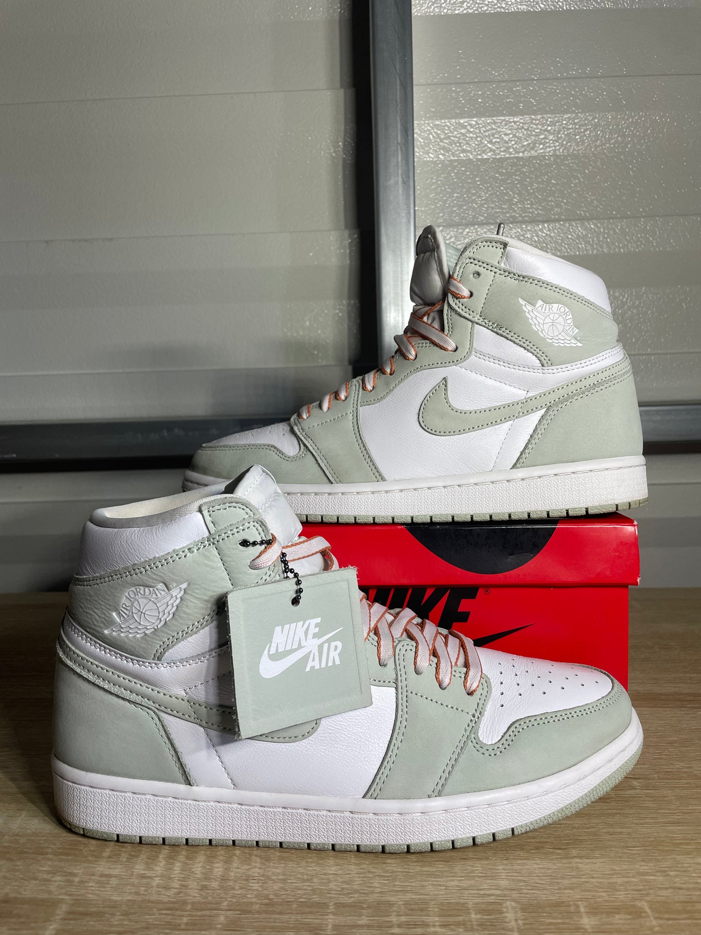 Size 11W - AJ 1 Retro High Seafoam