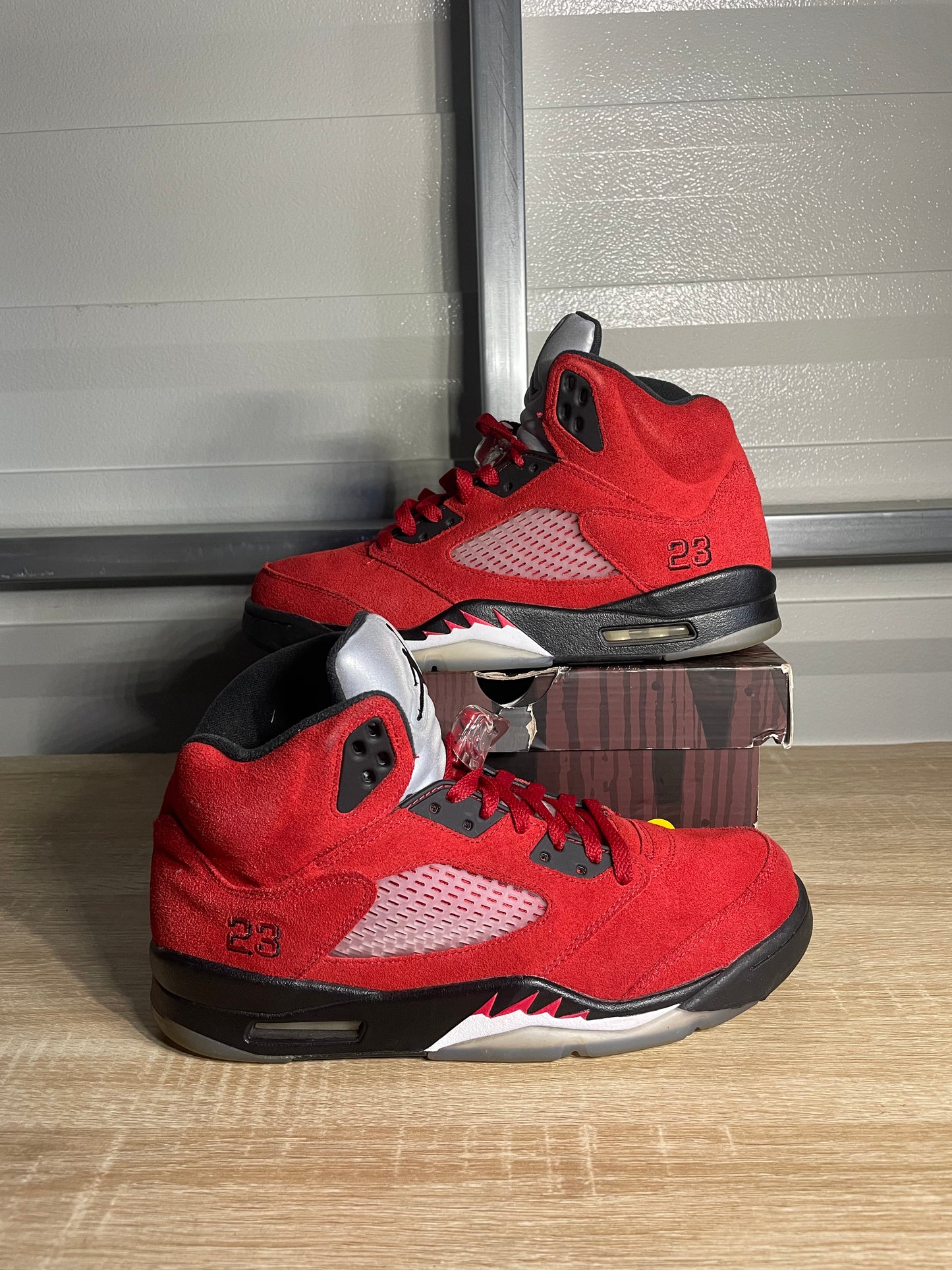 Size 10.5 - AJ 5 Retro Raging Bull