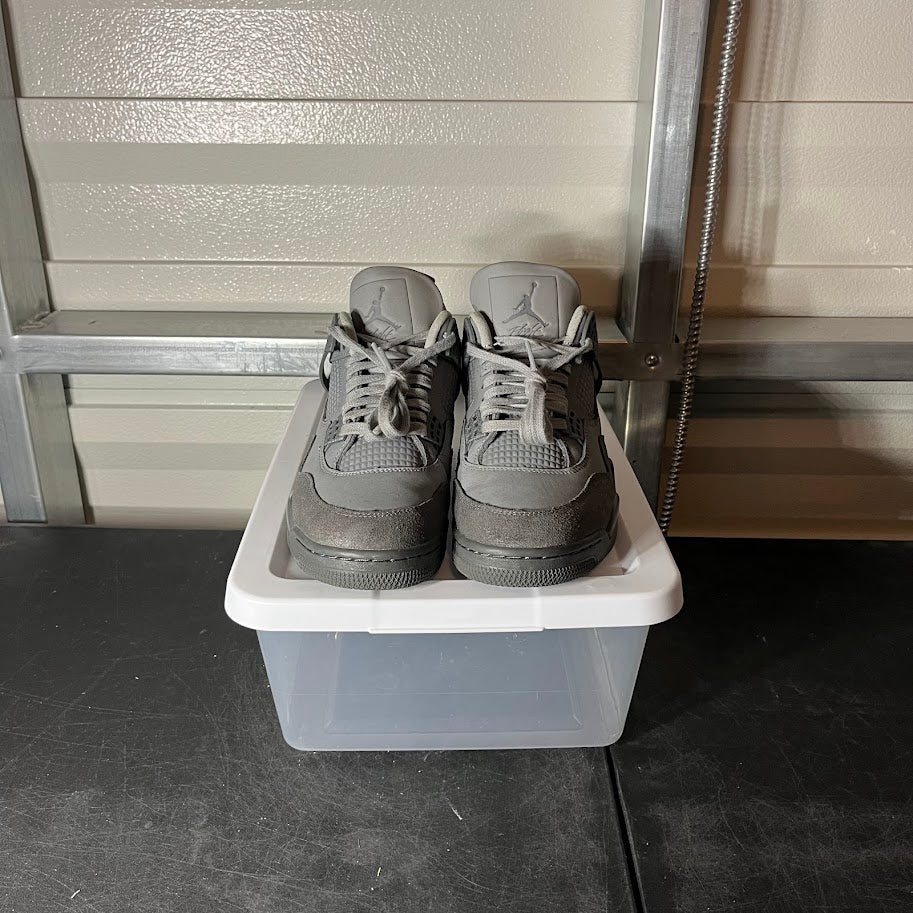 Size 9 - AJ 4 Retro Wet Cement