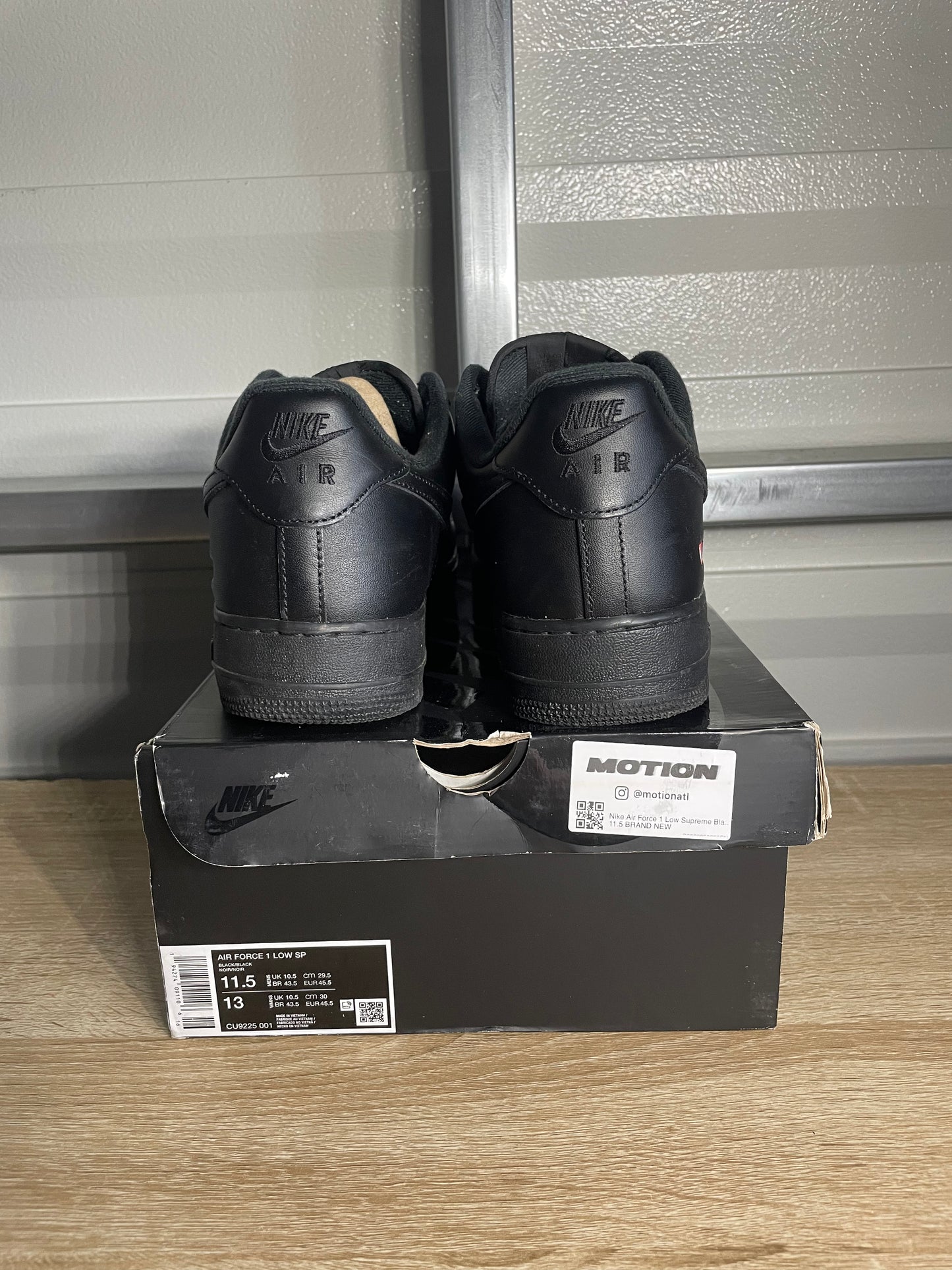 Size 11.5 - AF 1 Low Supreme Black