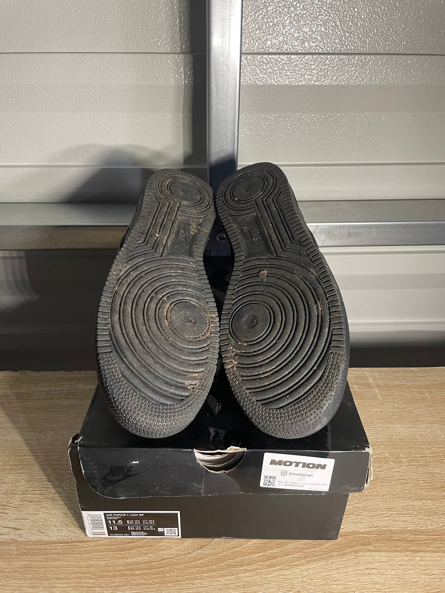 Size 11.5 - AF 1 Low Supreme Black