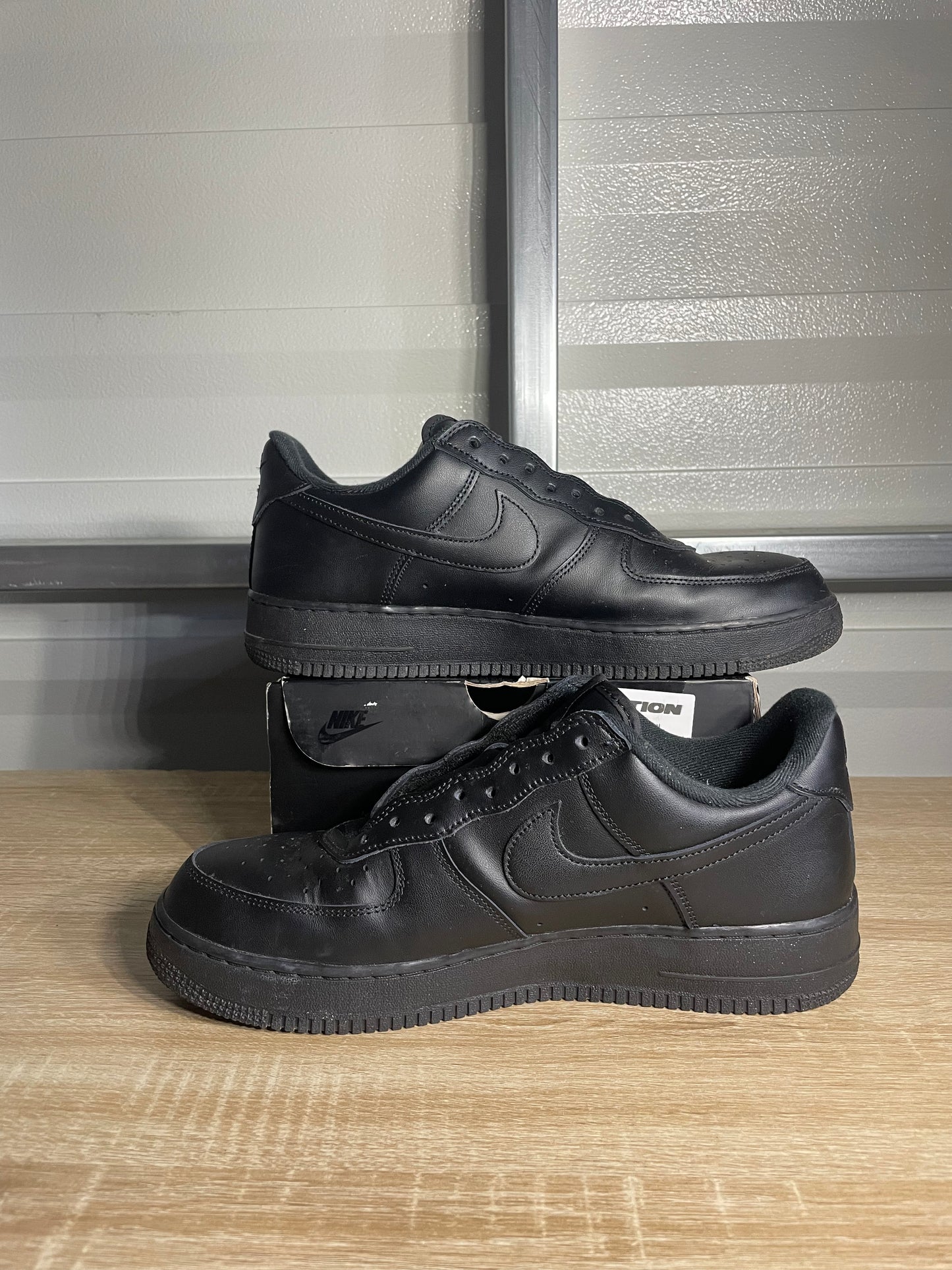 Size 11.5 - AF 1 Low Supreme Black