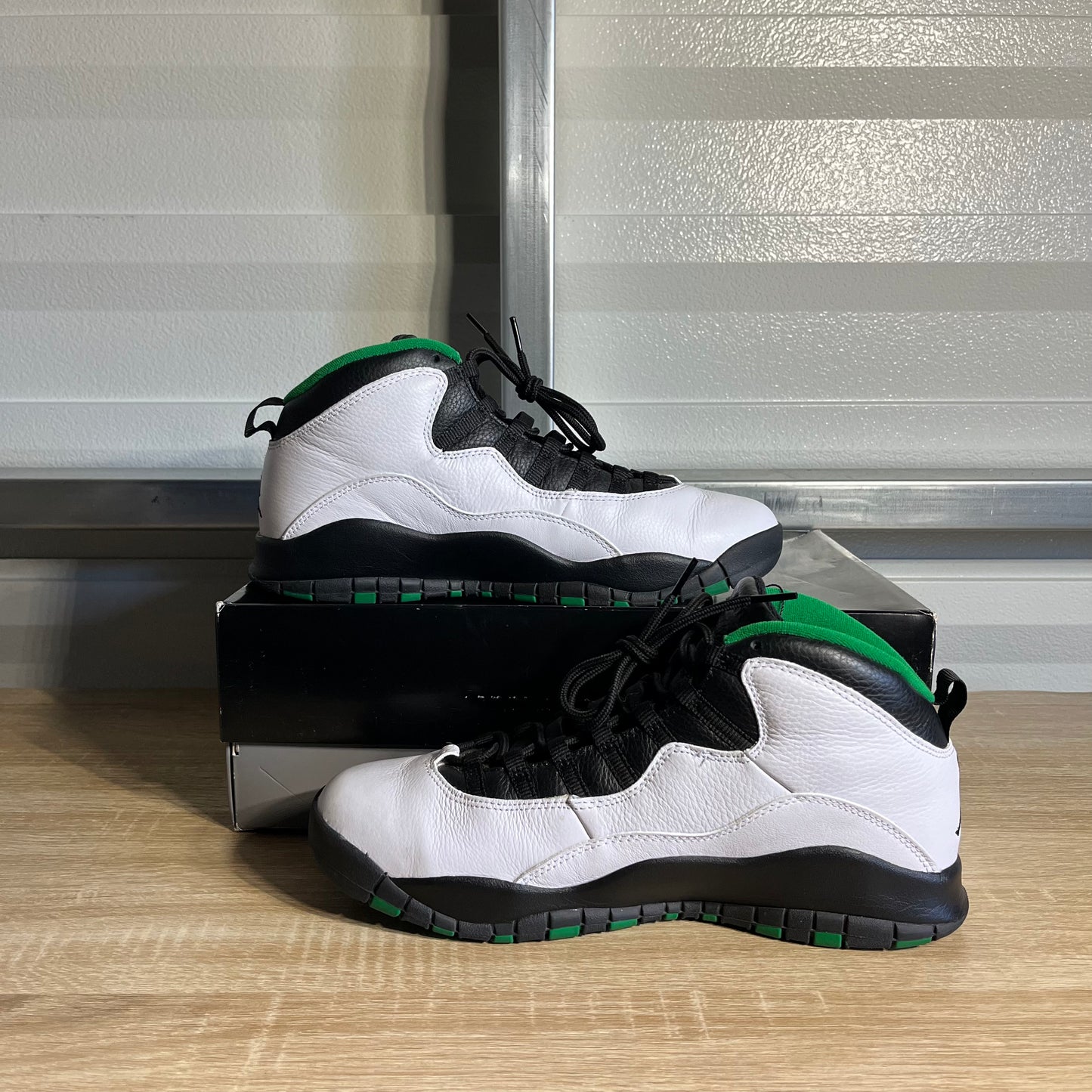 Size 11.5 - AJ 10 Retro Seattle Supersonics