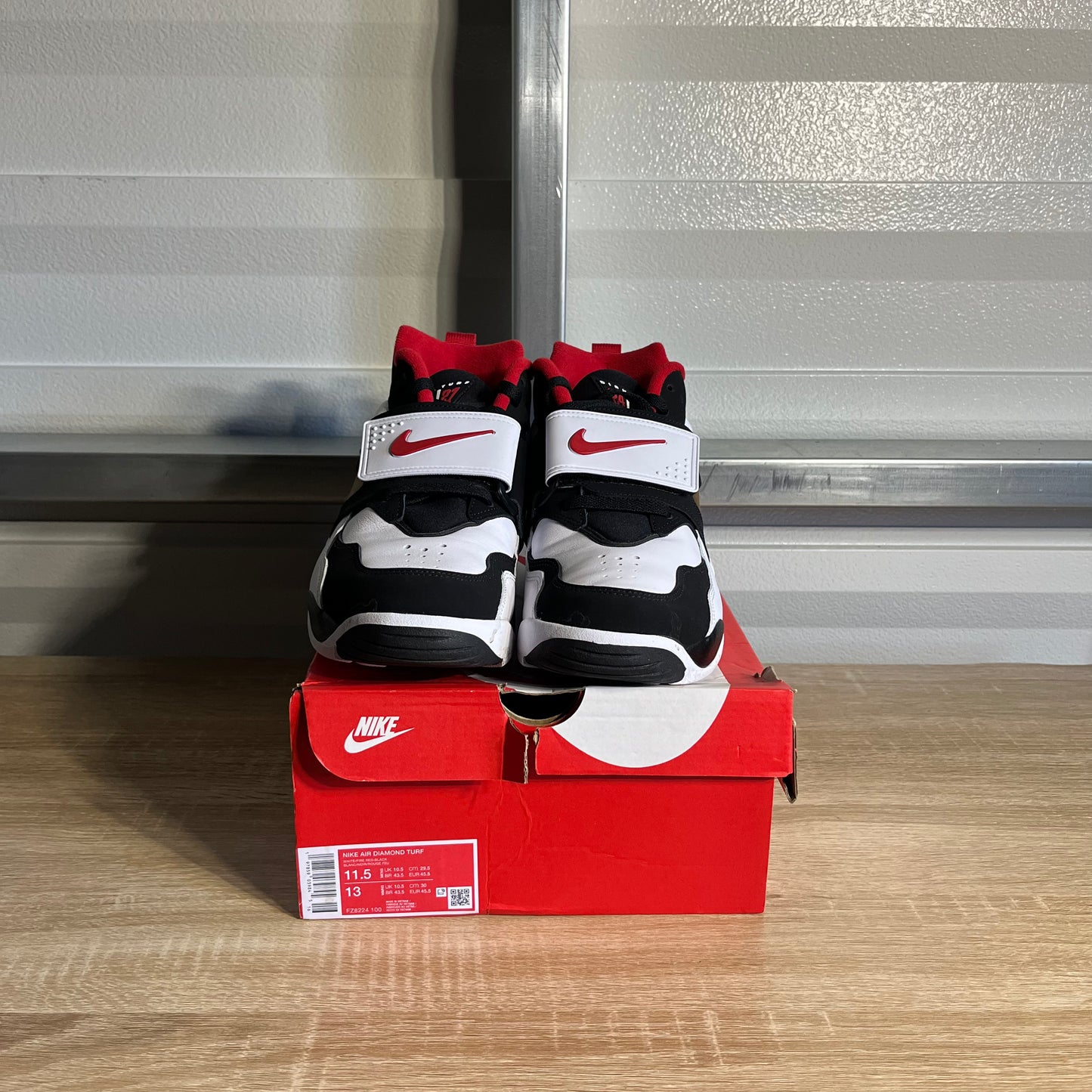 Size 11.5 - Air Diamond Turf 49ers White Fire Red Black