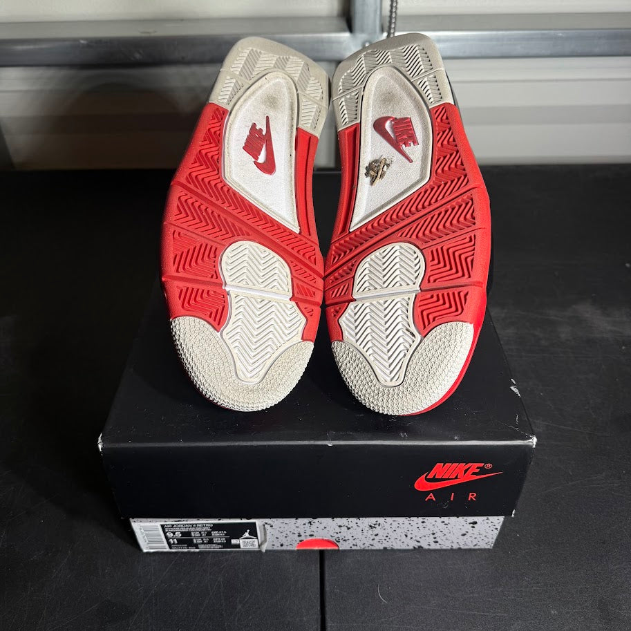 Size 9.5 - AJ 4 Retro Fire Red