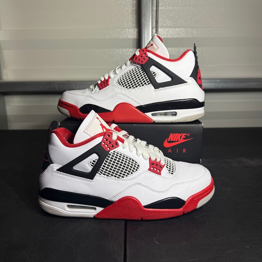 Size 9.5 - AJ 4 Retro Fire Red