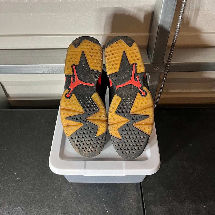 Size 11 - AJ 6 Retro Infrared Black
