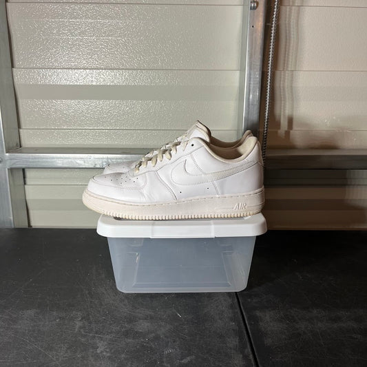 Size 12 - AF 1 ‘07 Low Triple White