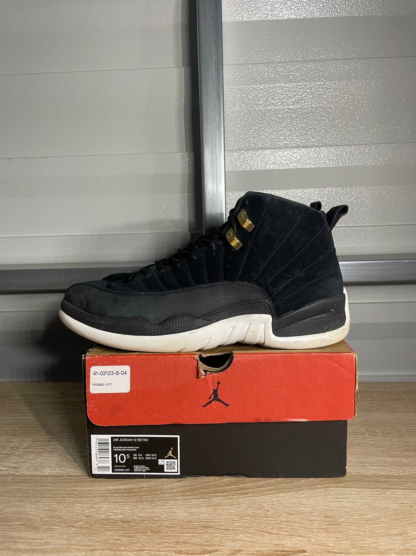Size 10.5 - AJ 12 Retro Reverse Taxi