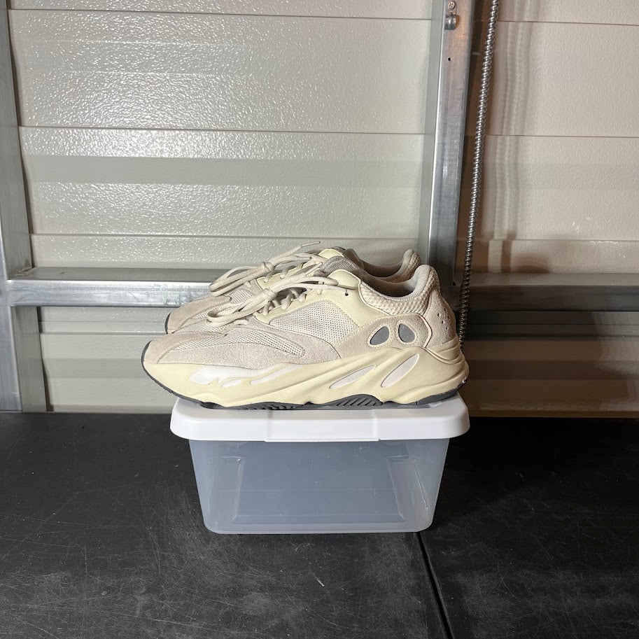 Size 12 - YZY Boost 700 Analog