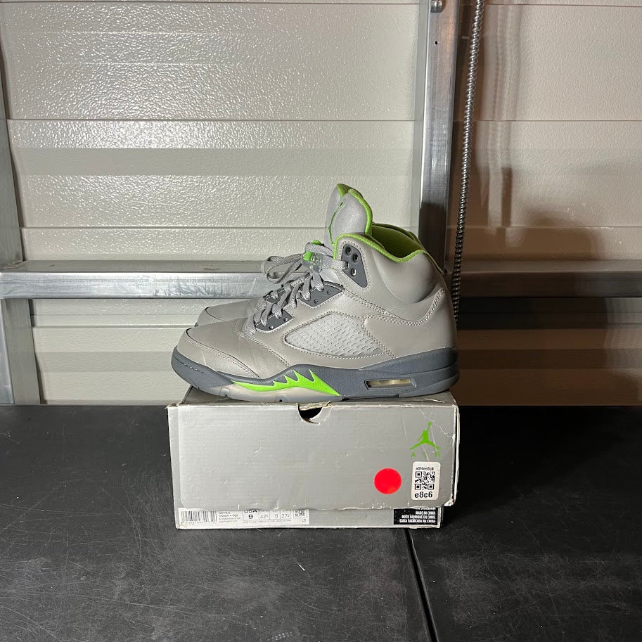 Size 9 - AJ 5 Retro Green Bean