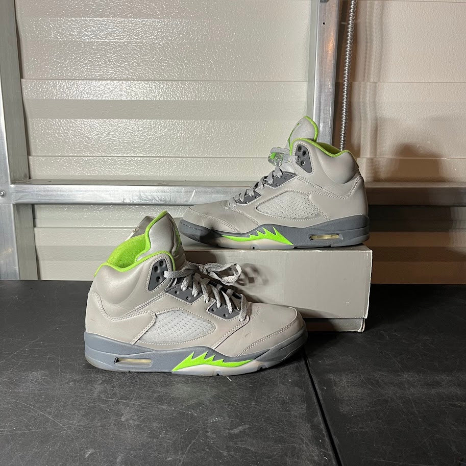 Size 9 - AJ 5 Retro Green Bean