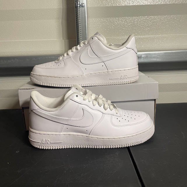 Size 8.5 - AF 1 Low '07 Triple White