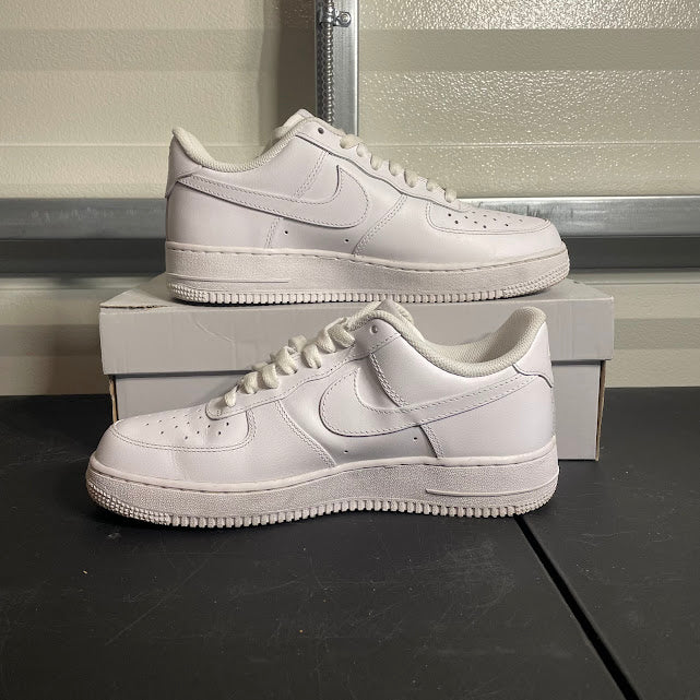 Size 8.5 - AF 1 Low '07 Triple White