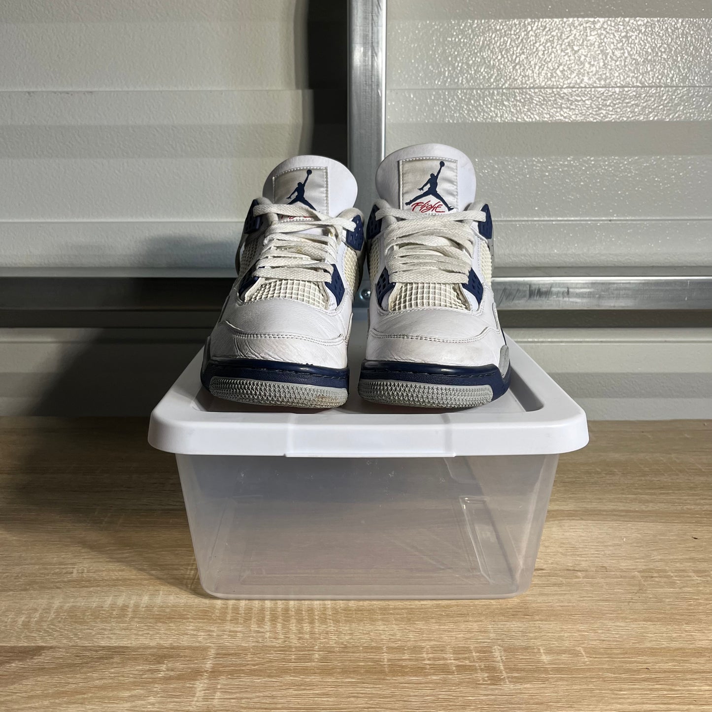 Size 9.5 - AJ 4 Retro Midnight Navy