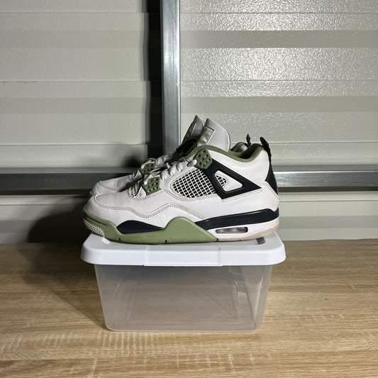 Size 11W - AJ 4 Retro Seafoam
