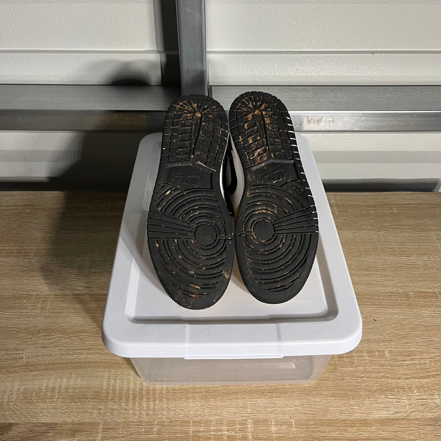 Size 5Y - AJ 1 Mid Yellow Ochre