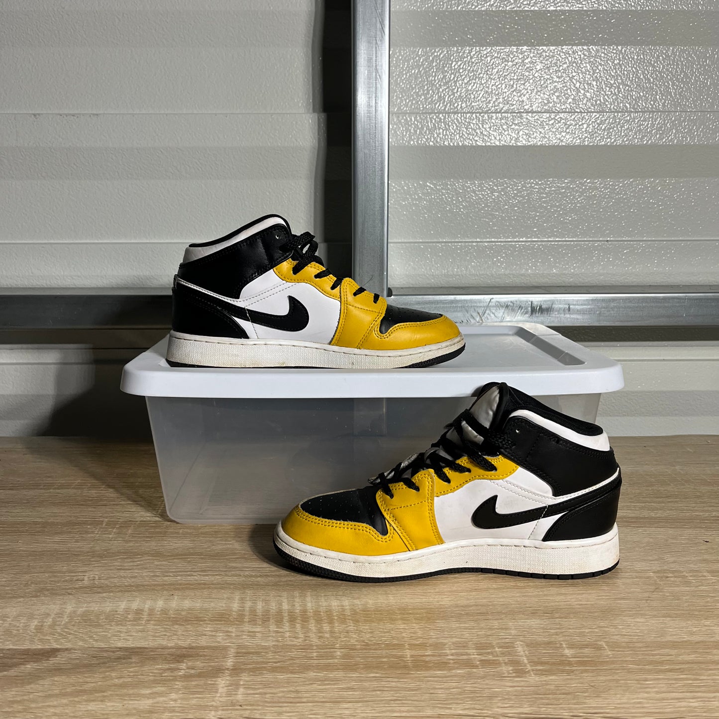 Size 5Y - AJ 1 Mid Yellow Ochre