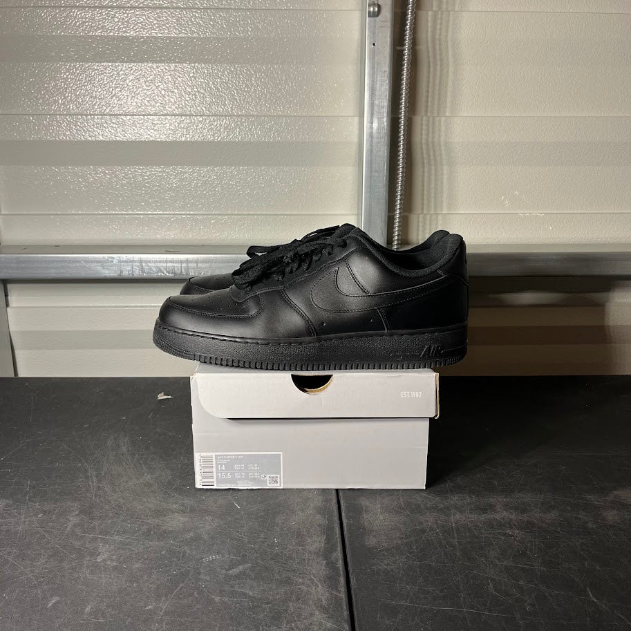 Size 14 - AF 1 Low ‘07 Triple Black