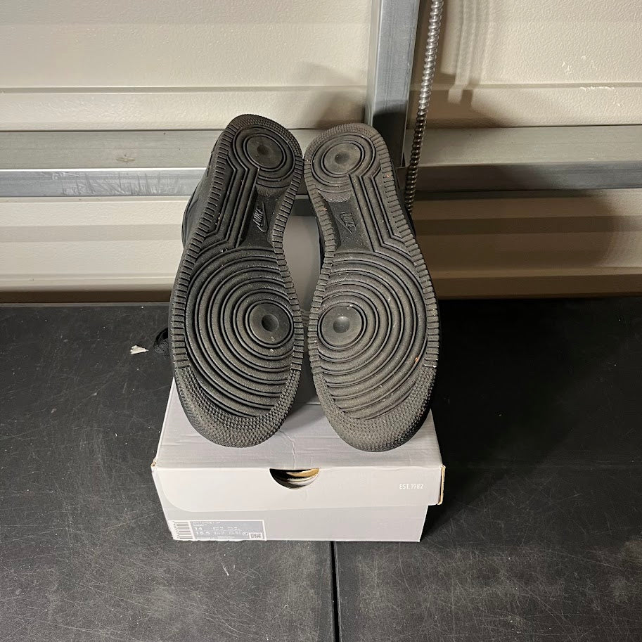 Size 14 - AF 1 Low ‘07 Triple Black