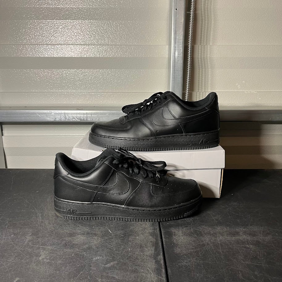 Size 14 - AF 1 Low ‘07 Triple Black