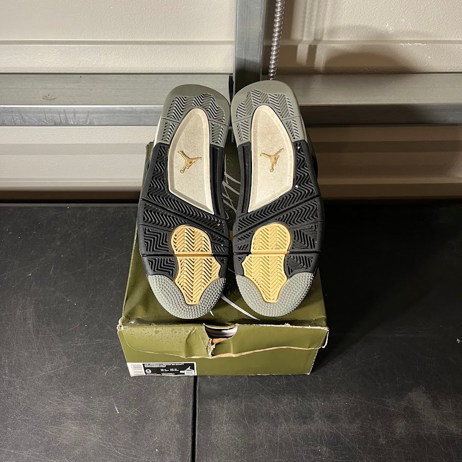Size 9 - AJ 4 Retro Craft Olive Green