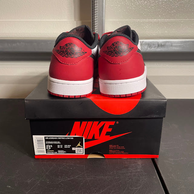 Size 8.5 - AJ 1 Retro Low Black Toe