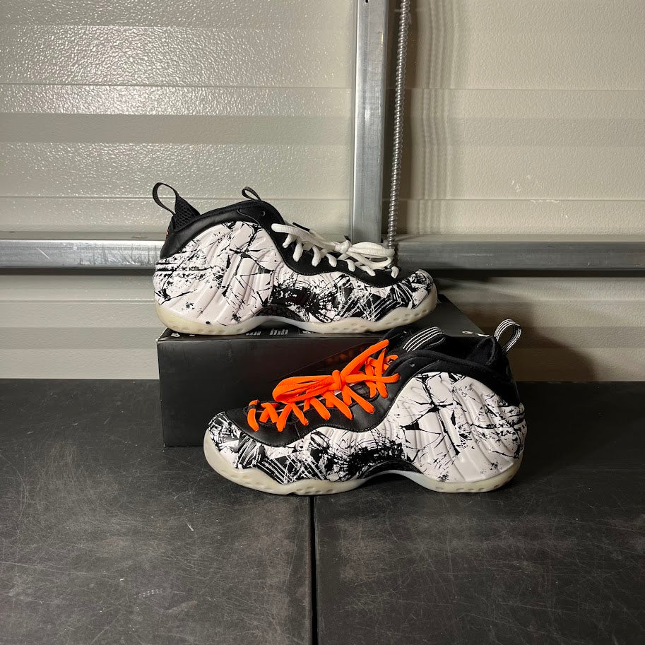 Size 9.5 - Air Foamposite One Shattered Backboard