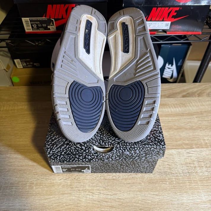 Size 9.5 - AJ 3 Retro Midnight Navy