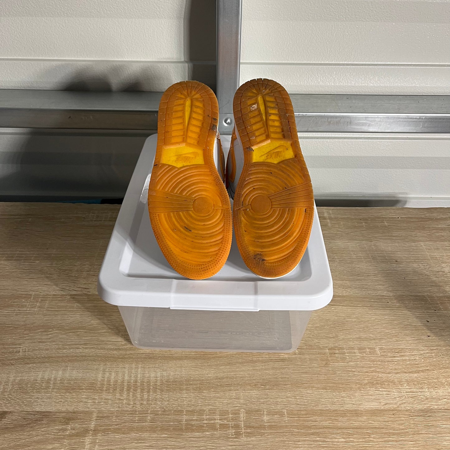 Size 7Y - AJ 1 Mid Gatorade Pack Orange