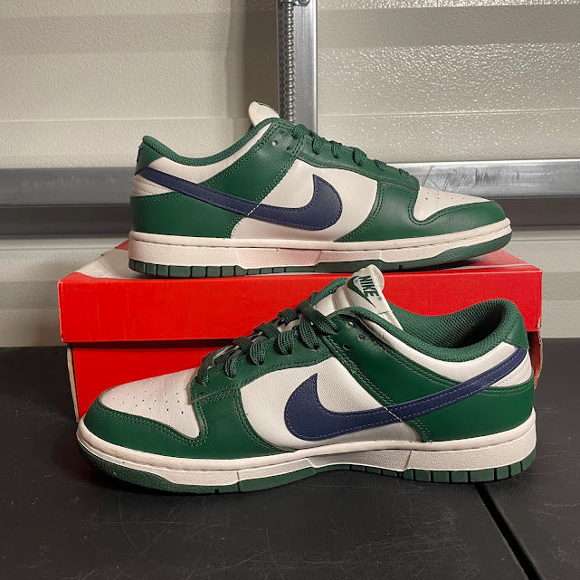 Size 10W - Dunk Low Retro Gorge Green