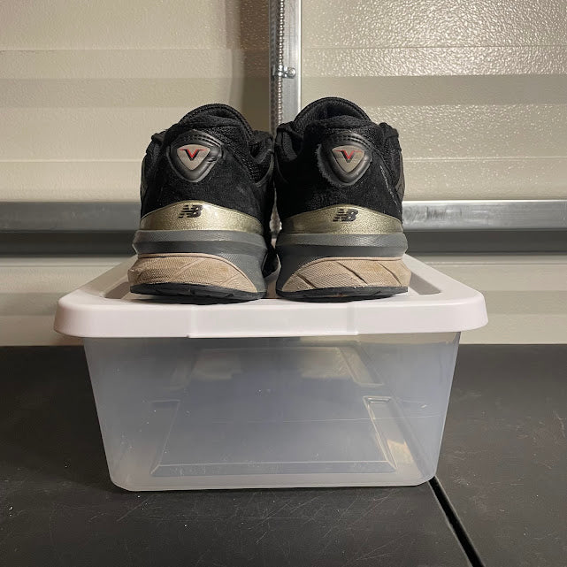 Size 9.5 - NB 990v5 Black