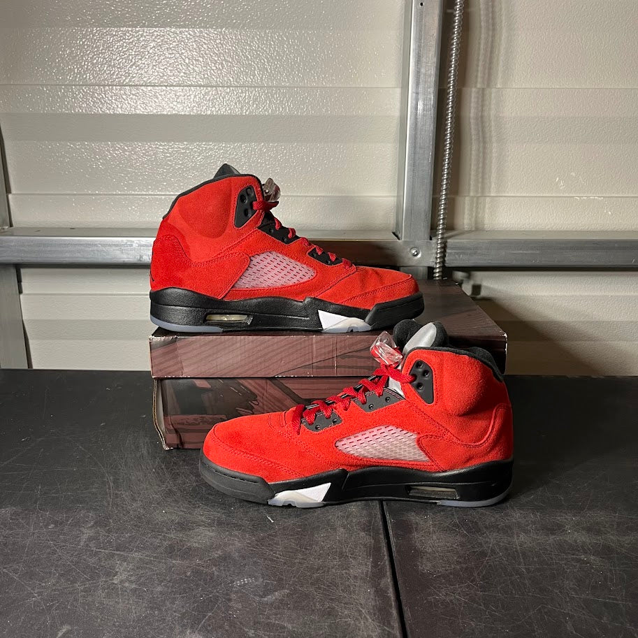 Size 9 - AJ 5 Retro Raging Bull