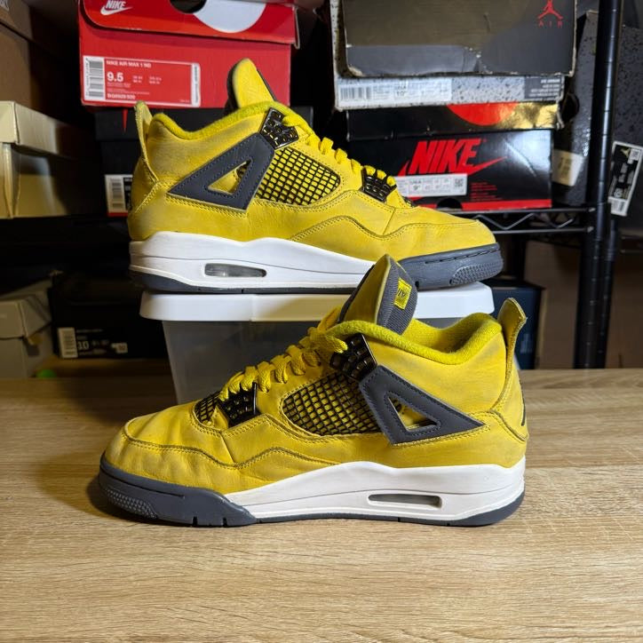 Size 9 - AJ 4 Lightning