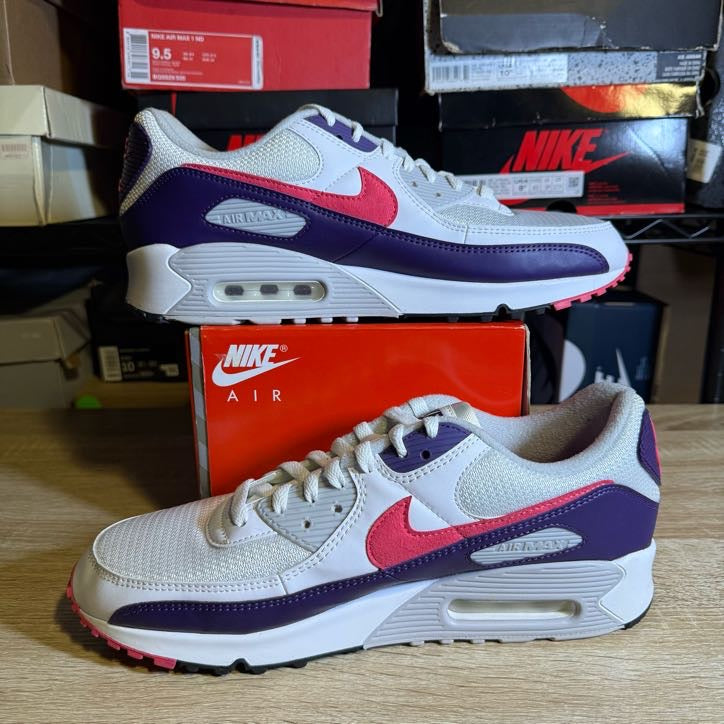 Size 13.5W - AM 90 Retro 2020 Eggplant