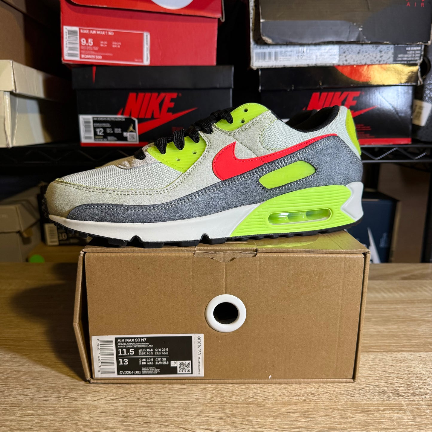 Size 11.5 - AM 90 N7 Spruce Aura