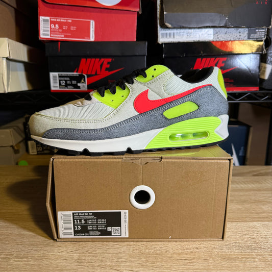 Size 11.5 - AM 90 N7 Spruce Aura