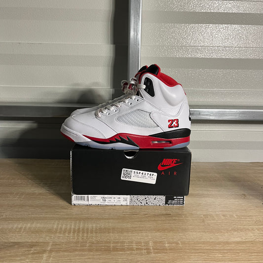 Size 10 - AJ 5 Retro Fire Red Black Tongue
