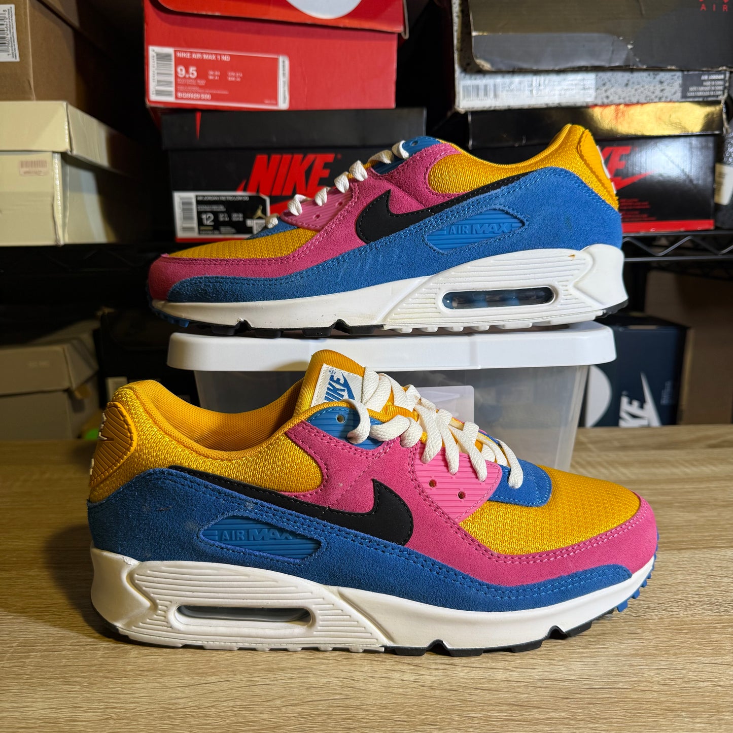 Size 11 - AM 90 Multicolor Suede